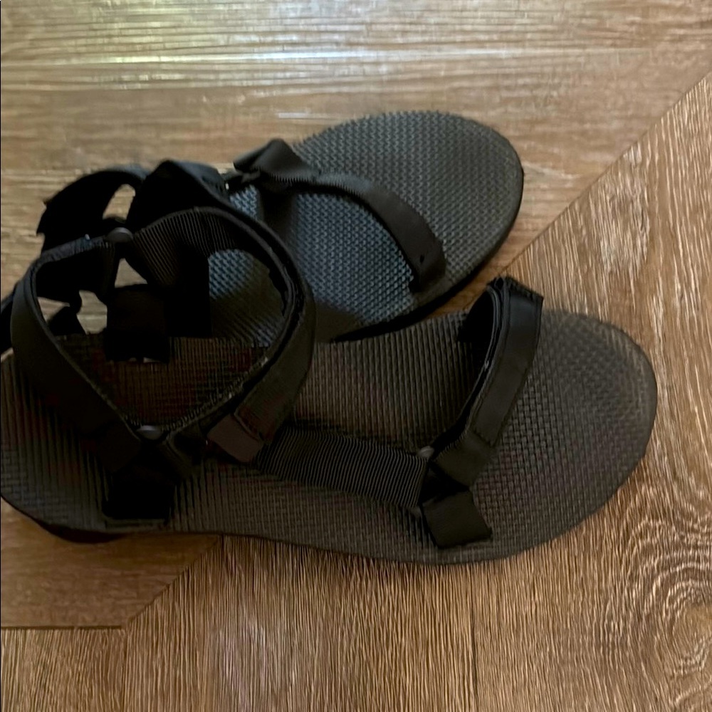 Teva Black Women's Original Universe Sandals size 11